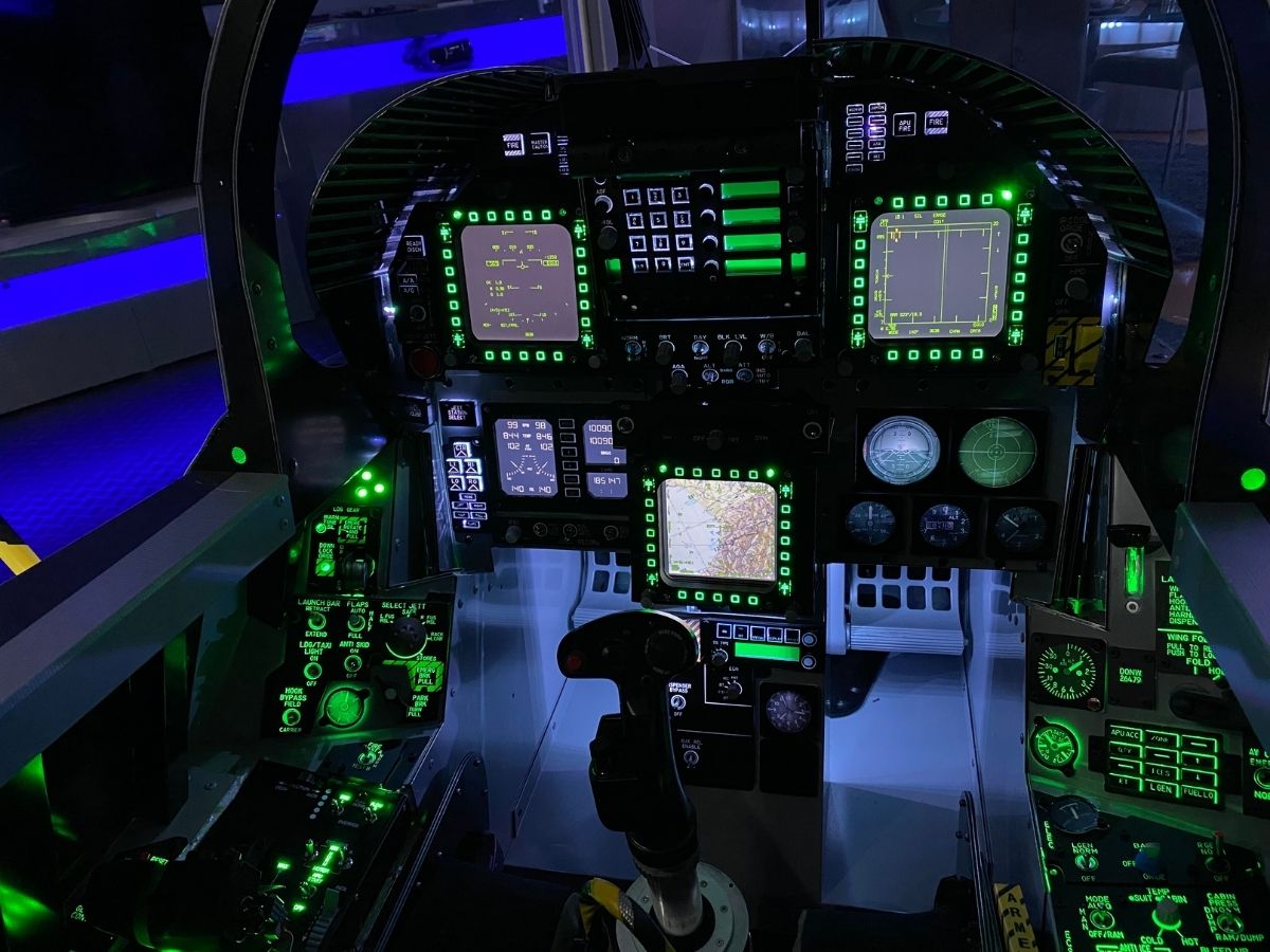 VR-JET flight simulator VR-JET flight simulator